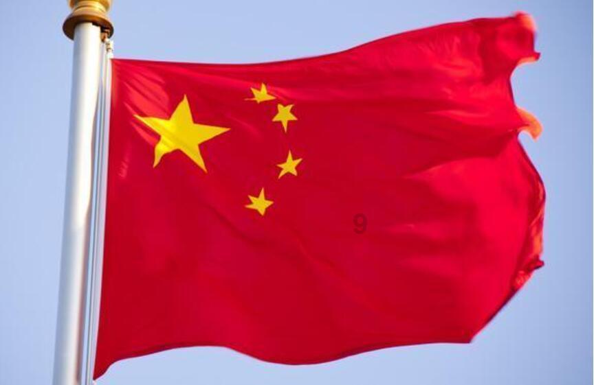 救援受困的小恐龙